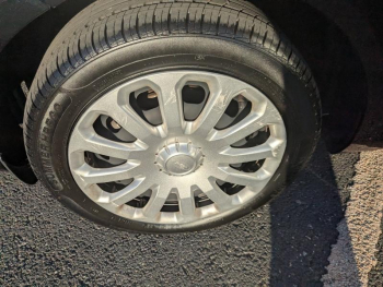 Photo 20 du bon plan FORD Fiesta 1.25 60ch Trend 5p occasion à 10990 €