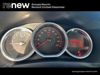 ddf-core-media-qvUHYh570890_14.jpg Photo 14 du bon plan DACIA Sandero 1.0 TCe 100ch 15 ans occasion à 9890 €