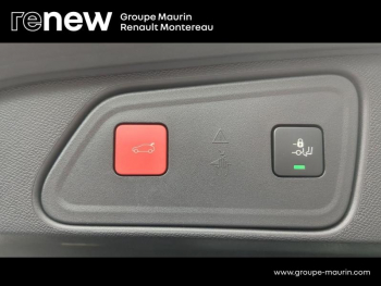 Photo 16 du bon plan PEUGEOT 3008 1.2 PureTech 130ch S&S GT Pack EAT8 occasion à 22490 €