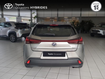 Photo 4 du bon plan LEXUS UX 250h 2WD Pack Business MY20 occasion à 19990 €