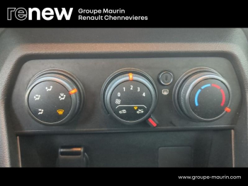 Photo 18 du bon plan DACIA Sandero 1.0 SCe 65ch Essential occasion à 11990 €