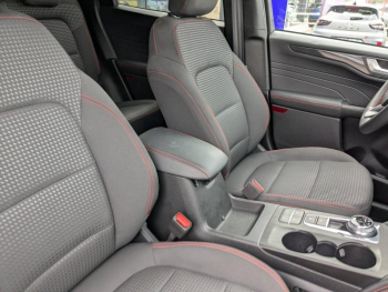 Photo 13 du bon plan FORD Kuga 2.5 Duratec 225ch PHEV ST-Line Business BVA occasion à 28990 €