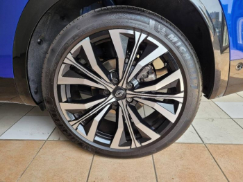 Photo 8 du bon plan RENAULT Austral 1.3 TCe mild hybrid 160ch Iconic auto occasion à 27990 €