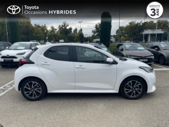 Photo 17 du bon plan TOYOTA Yaris 116h Design 5p MY22 occasion à 18490 €