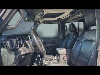 Photo 6 du bon plan JEEP Wrangler 2.0 T 380ch 4xe 80th Anniversary Command-Trac occasion à 44990 €