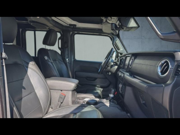 Photo 13 du bon plan JEEP Wrangler 2.0 T 380ch 4xe 80th Anniversary Command-Trac occasion à 44990 €