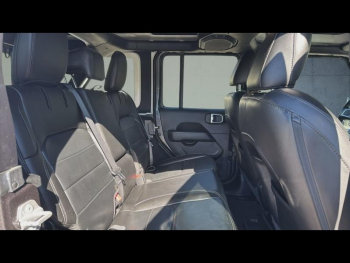 Photo 14 du bon plan JEEP Wrangler 2.0 T 380ch 4xe 80th Anniversary Command-Trac occasion à 44990 €