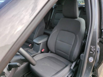 Photo 16 du bon plan FORD Kuga 2.5 Duratec 190ch FHEV E85 Titanium BVA occasion à 26800 €