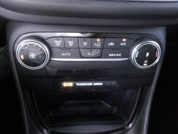Photo 11 du bon plan FORD Puma 1.0 EcoBoost 125ch S&S mHEV ST-Line Powershift occasion à 22900 €