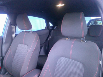 Photo 17 du bon plan FORD Puma 1.0 EcoBoost 125ch S&S mHEV ST-Line Powershift occasion à 22900 €