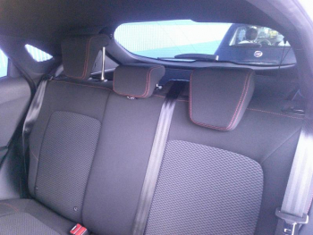 Photo 18 du bon plan FORD Puma 1.0 EcoBoost 125ch S&S mHEV ST-Line Powershift occasion à 22900 €