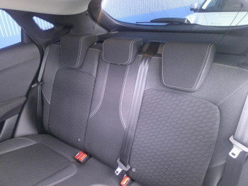 Photo 19 du bon plan FORD Puma 1.0 Flexifuel 125ch S&S mHEV Titanium occasion à 20900 €