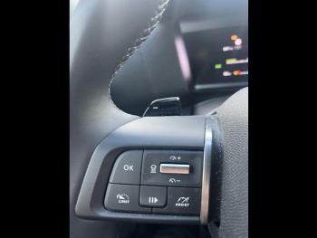 Photo 17 du bon plan CITROEN C4 1.2 Hybride 145ch S&S MAX Automatique occasion à 18890 €