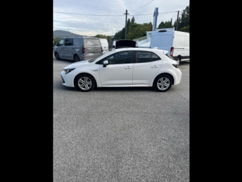 Photo 9 du bon plan TOYOTA Corolla 122h Design MY21 occasion à 16890 €