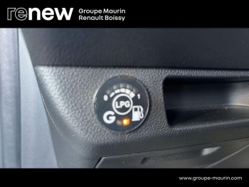 Photo 24 du bon plan RENAULT Clio 1.0 TCe 100ch Evolution GPL occasion à 14990 €