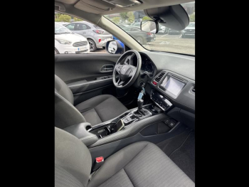 Photo 8 du bon plan HONDA HR-V 1.5 i-VTEC 130ch Executive occasion à 14685 €