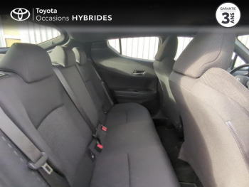 Photo 7 du bon plan TOYOTA C-HR 122h Dynamic 2WD E-CVT RC18 occasion à 17890 €