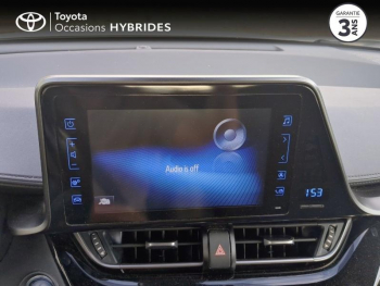 Photo 15 du bon plan TOYOTA C-HR 122h Dynamic 2WD E-CVT RC18 occasion à 17890 €