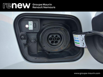 Photo 9 du bon plan RENAULT Captur 1.6 E-Tech Plug-in 160ch Initiale Paris occasion à 17900 €