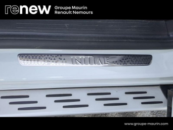 Photo 17 du bon plan RENAULT Captur 1.6 E-Tech Plug-in 160ch Initiale Paris occasion à 17900 €