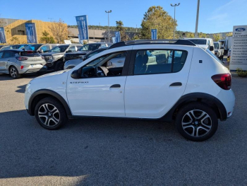 Photo 8 du bon plan DACIA Sandero 0.9 TCe 90ch Stepway Easy-R occasion à 12990 €