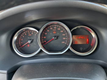 Photo 11 du bon plan DACIA Sandero 0.9 TCe 90ch Stepway Easy-R occasion à 12990 €