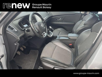 Photo 11 du bon plan RENAULT Grand Scenic 1.7 Blue dCi 120ch Intens occasion à 16600 €