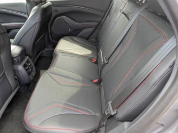 ddf-core-media-h3LI8c5379_11.jpg Photo 11 du bon plan FORD Mustang Mach-E 351ch Extended Range 99kWh First Edition occasion à 39840 €