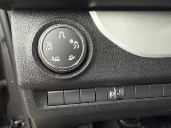 Photo 16 du bon plan TOYOTA ProAce Verso Long 2.0 140 D-4D Executive Techno MC22 occasion à 38890 €