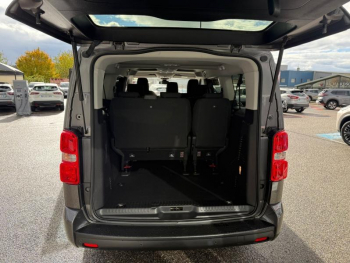 Photo 22 du bon plan TOYOTA ProAce Verso Long 2.0 140 D-4D Executive Techno MC22 occasion à 38890 €