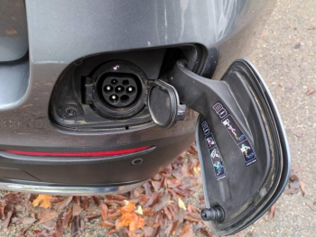 Photo 24 du bon plan MERCEDES-BENZ GLC 300 de 194+122ch AMG Line 4Matic 9G-Tronic occasion à 34000 €