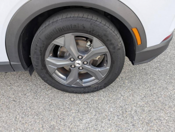 Photo 23 du bon plan FORD Mustang Mach-E 269ch Standard Range 76kWh Mach-E Propulsion occasion à 38900 €