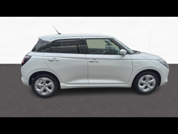 Photo 6 du bon plan SUZUKI Swift 1.2 Hybrid 83ch PrivilÃ¨ge occasion à 18980 €