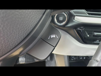 Photo 18 du bon plan SUZUKI Swift 1.2 Hybrid 83ch PrivilÃ¨ge occasion à 18980 €