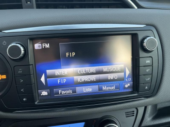 Photo 14 du bon plan TOYOTA Yaris HSD 100h Dynamic 5p occasion à 13980 €