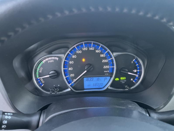 Photo 15 du bon plan TOYOTA Yaris HSD 100h Dynamic 5p occasion à 13980 €