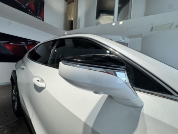 Photo 4 du bon plan LEXUS UX 300e Executive occasion à 28499 €