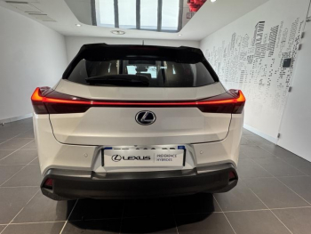 Photo 11 du bon plan LEXUS UX 300e Executive occasion à 28499 €