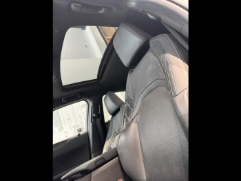 Photo 29 du bon plan LEXUS UX 300e Executive occasion à 28499 €