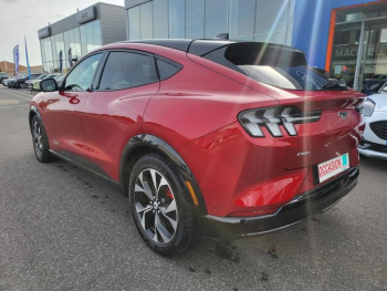 Photo 4 du bon plan FORD Mustang Mach-E 351ch Extended Range 99kWh AWD occasion à 36890 €