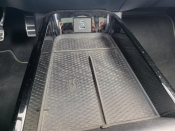 Photo 16 du bon plan FORD Mustang Mach-E 351ch Extended Range 99kWh AWD occasion à 36890 €