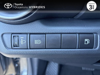 Photo 23 du bon plan TOYOTA C-HR 1.8 Hybride 140ch Dynamic NG23 occasion à 26490 €