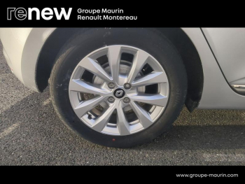 Photo 45 du bon plan RENAULT Clio 1.6 E-Tech hybride 145ch Evolution occasion à 15900 €