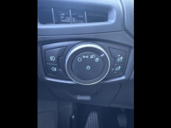 ddf-core-media-V6FC1q45402_16.jpg Photo 16 du bon plan FORD Focus 1.5 EcoBoost 150ch Stop&Start Titanium occasion à 12890 €