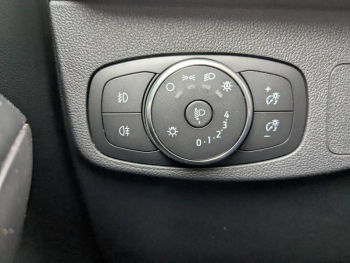 Photo 17 du bon plan FORD Focus Active 1.0 Flexifuel mHEV 125ch Active Style occasion à 19842 €