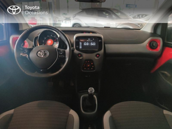 Photo 8 du bon plan TOYOTA Aygo 1.0 VVT-i 72ch x-play 5p MY20 occasion à 11990 €