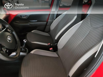 Photo 13 du bon plan TOYOTA Aygo 1.0 VVT-i 72ch x-play 5p MY20 occasion à 11990 €