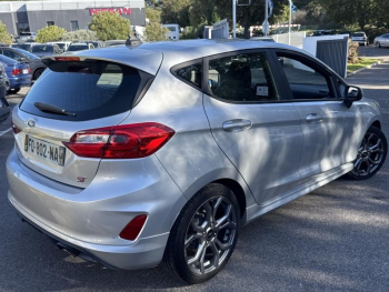 Photo 4 du bon plan FORD Fiesta 1.0 EcoBoost 95ch ST-Line 5p occasion à 12990 €