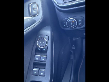 Photo 18 du bon plan FORD Fiesta 1.0 EcoBoost 95ch ST-Line 5p occasion à 12990 €