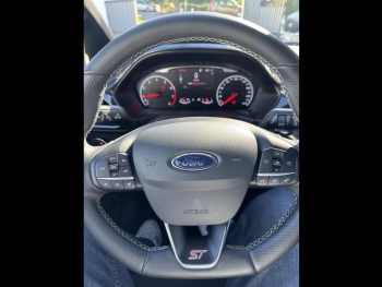 Photo 15 du bon plan FORD Fiesta 1.5 EcoBoost 200ch Stop&Start ST-Plus 3p Euro6.2 occasion à 22984 €